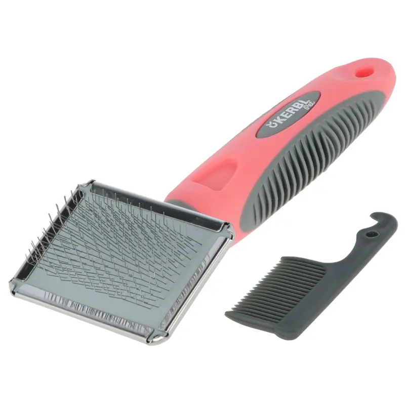 Kerbl Pet Small Soft Plucking Brush, 16 x 6 cm, for Cats, Coral, Grey