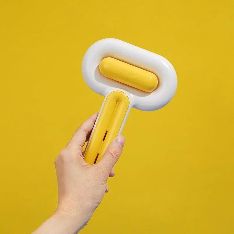 Zeze Yellow Circle Pet Comb Slicker Brush | Color: