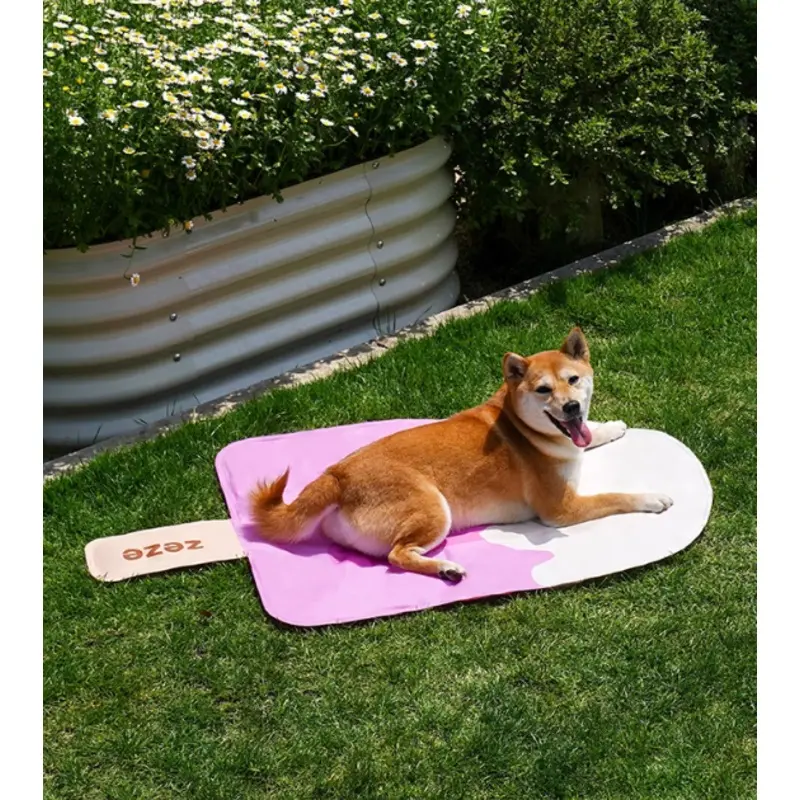 ZEZE Cooling Mat For Cats & Dogs (Strawberry Popsicle)