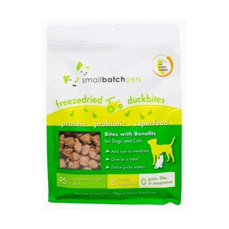 TRY & BUY: Small Batch Freeze Dried Duck Bites Cat & Dog Food Mixer