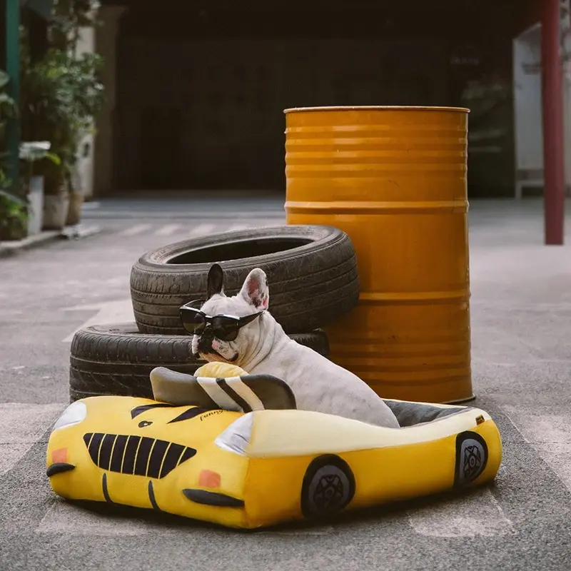 Classic Convertible Race Car Bolster Pet Bed - FastFur